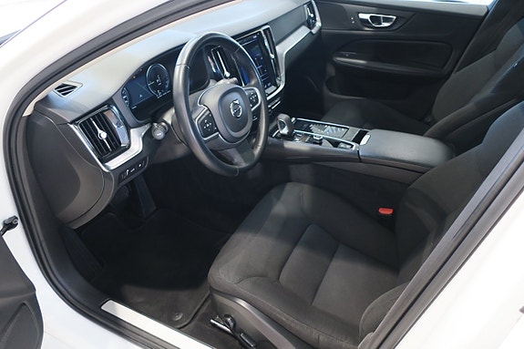 Volvo V60 5 of 5