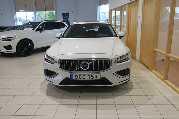 Volvo V60 3 of 5