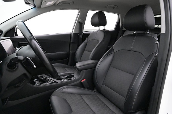 Kia Niro 10 of 27