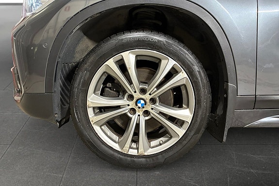 BMW X1 17 of 18