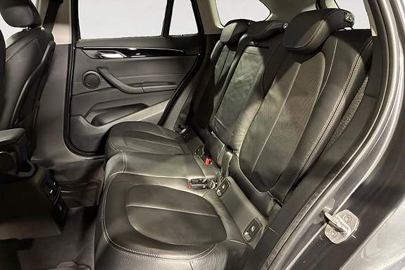 BMW X1 14 of 18