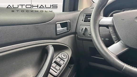 Ford Kuga 21 of 21