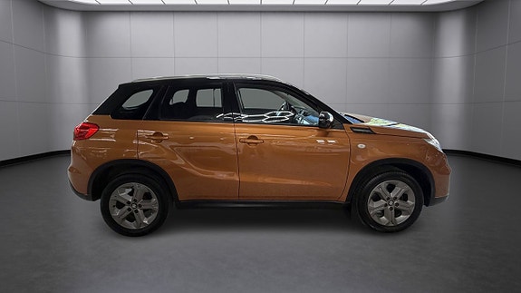 Suzuki Vitara 4 of 14