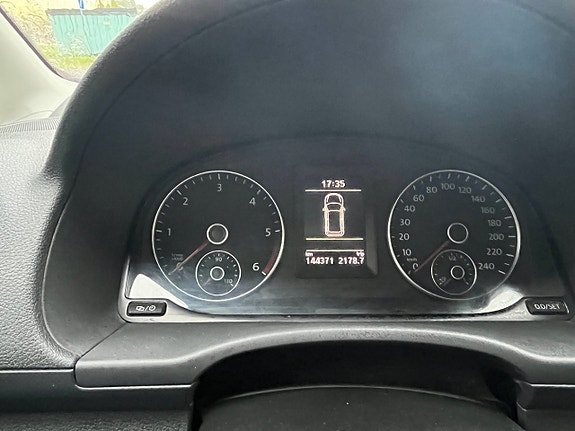 Volkswagen Caddy 9 of 10