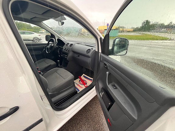 Volkswagen Caddy 6 of 10