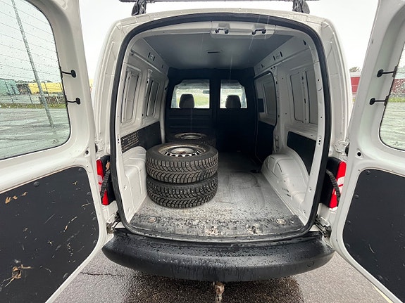 Volkswagen Caddy 5 of 5