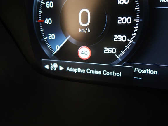 Volvo V90 Cross Country 24 of 30