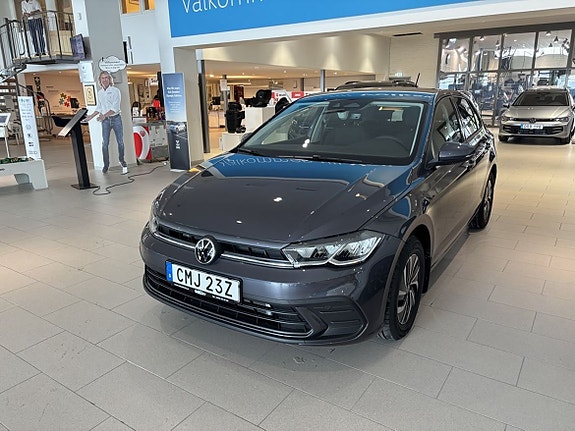 Volkswagen Polo 3 of 5