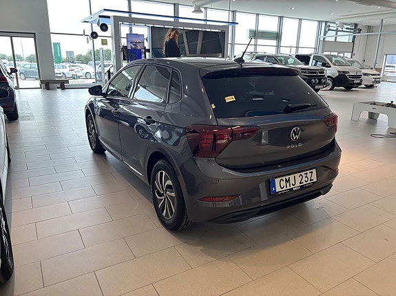 Volkswagen Polo 5 of 5