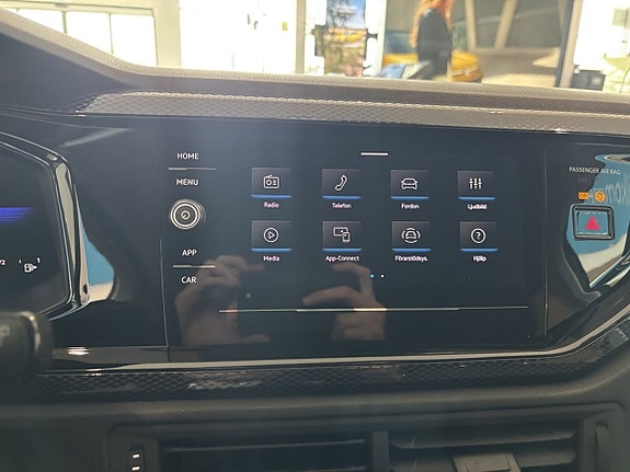 Volkswagen Polo 14 of 18