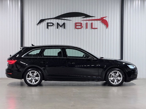 Audi A4 6 of 30