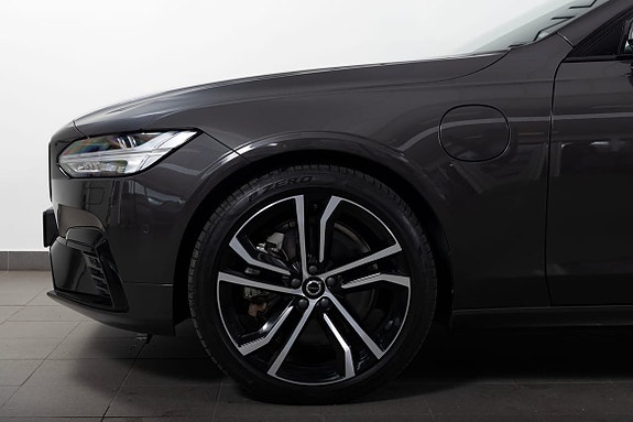 Volvo V90 4 of 5