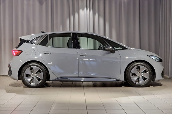 Cupra Born 3 of 5