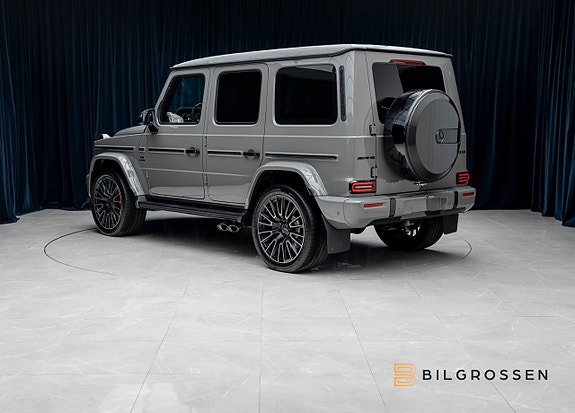 Mercedes-Benz G63 3 of 5