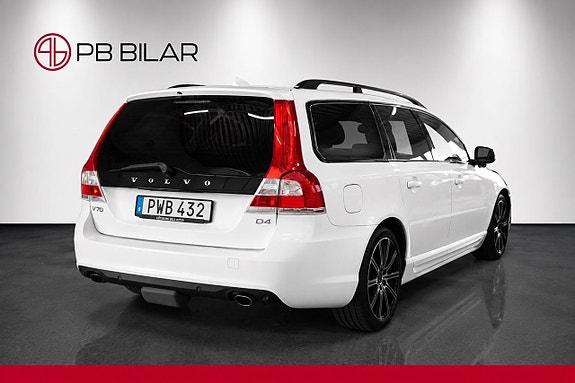 Volvo V70 8 of 24