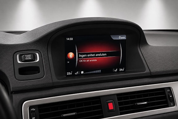 Volvo V70 18 of 24