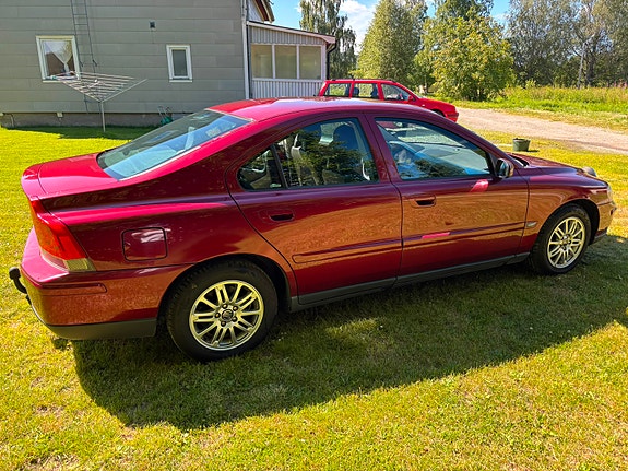 Volvo S60 5 of 5