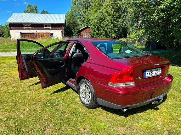 Volvo S60 10 of 13