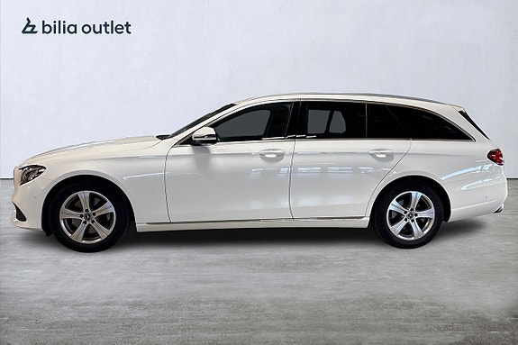 Mercedes-Benz E220 6 of 24