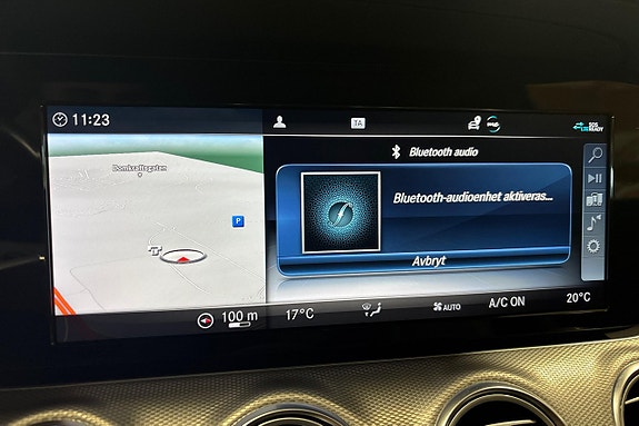 Mercedes-Benz E220 17 of 24