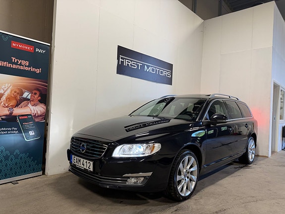 Volvo V70 2 of 5