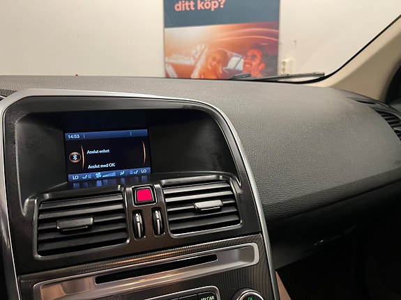 Volvo XC60 19 of 27
