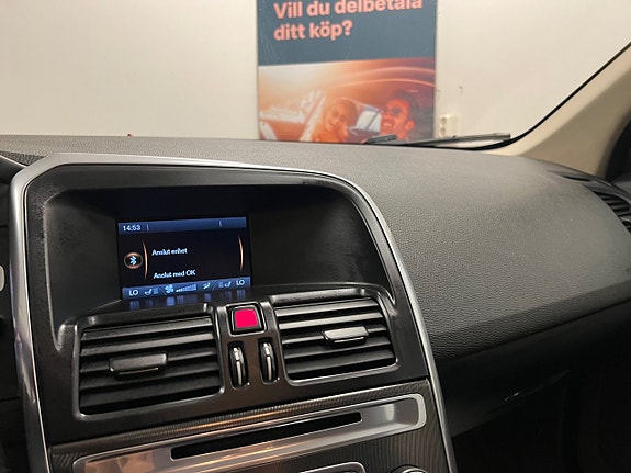 Volvo XC60 17 of 27