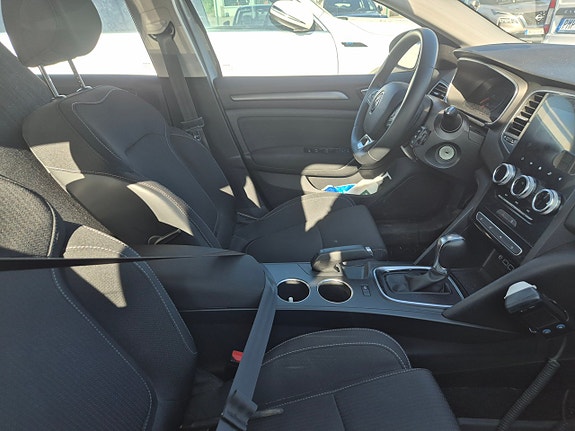 Renault Megane 5 of 5
