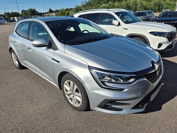 Renault Megane 2 of 5