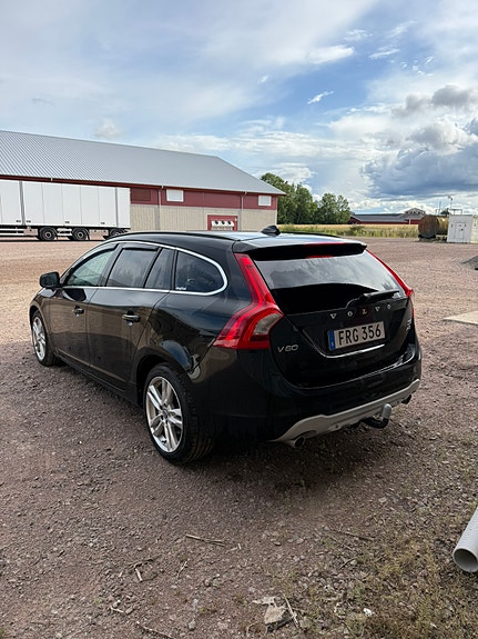 Volvo V60 17 of 30