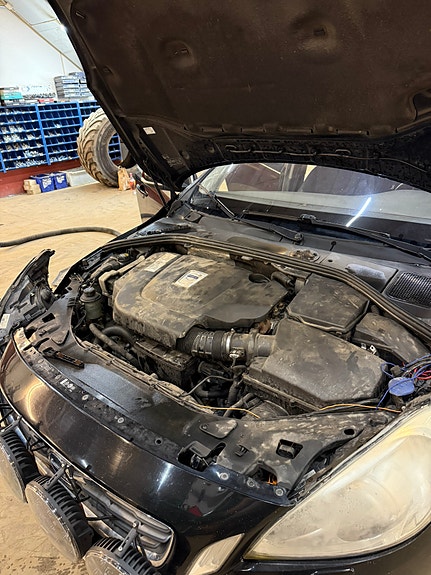 Volvo V60 5 of 5