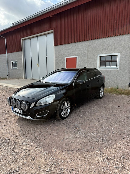 Volvo V60 30 of 30