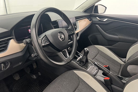 Skoda Scala 3 of 5