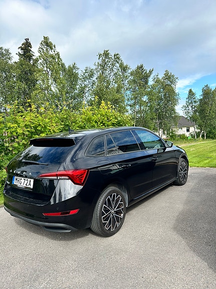 Skoda Scala 2 of 5