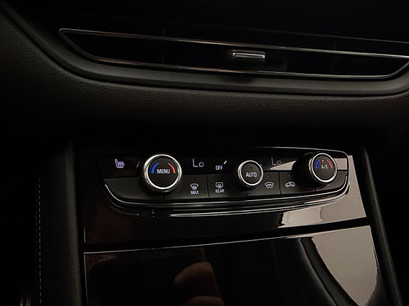 Opel Grandland X 25 of 28