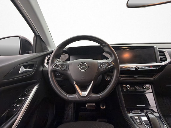 Opel Grandland X 10 of 28