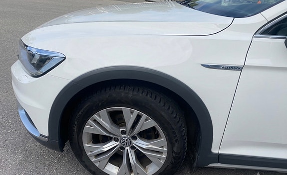 Volkswagen Passat Alltrack 7 of 8
