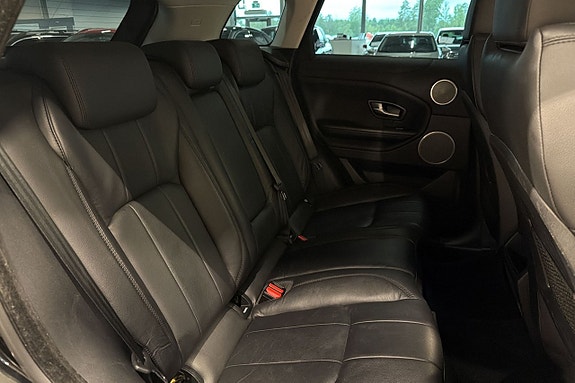Land Rover Range Rover Evoque 20 of 23