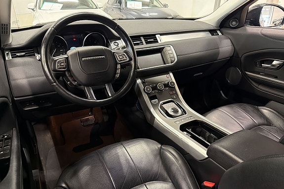 Land Rover Range Rover Evoque 8 of 23