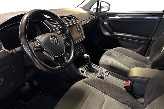Volkswagen Tiguan 11 of 25