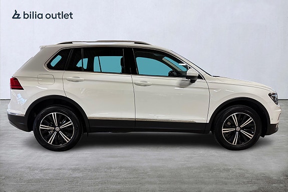 Volkswagen Tiguan 10 of 25