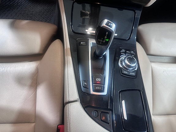 BMW 520d 16 of 20