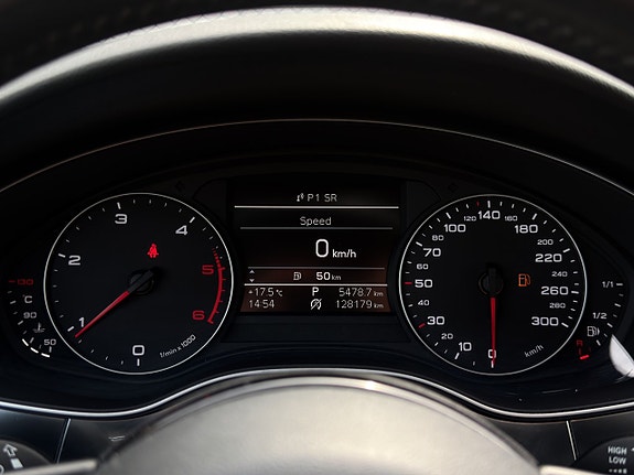 Audi A6 11 of 30