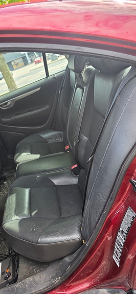 Volvo S60 5 of 8