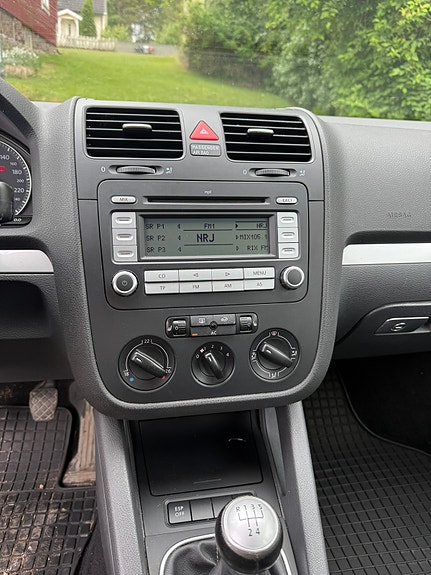 Volkswagen Golf V 7 of 10