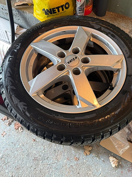 Volkswagen Golf V 9 of 10