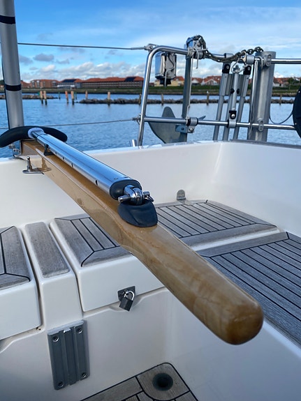 Hallberg-Rassy 342 7 of 16