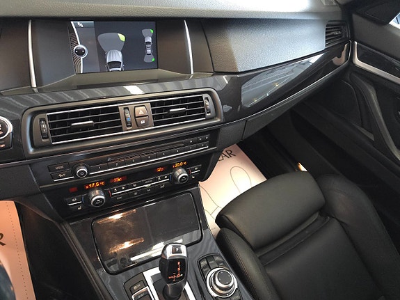 BMW 520d 10 of 12