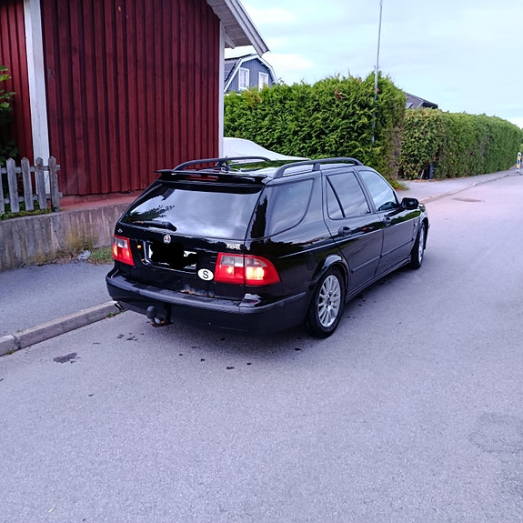 Saab 9-5 4 of 5