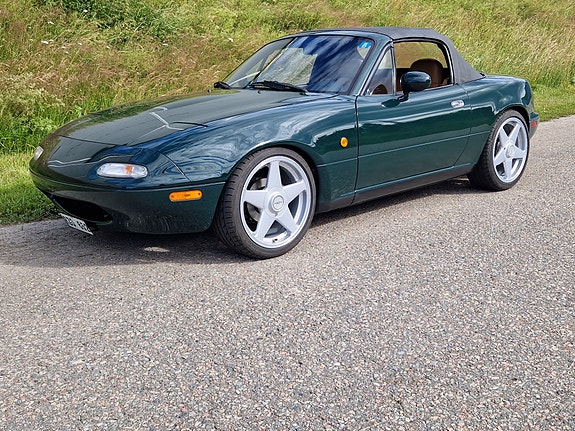 Mazda MX-5 7 of 11